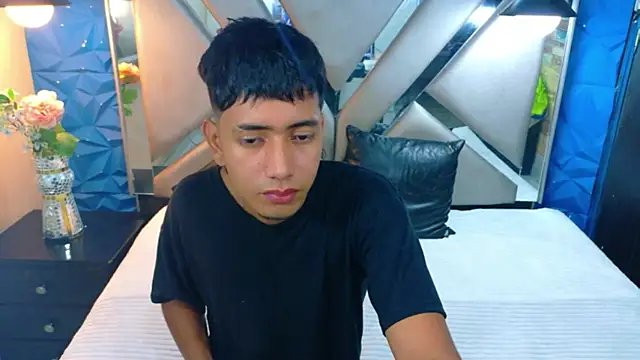 darwinandbrayann webcam