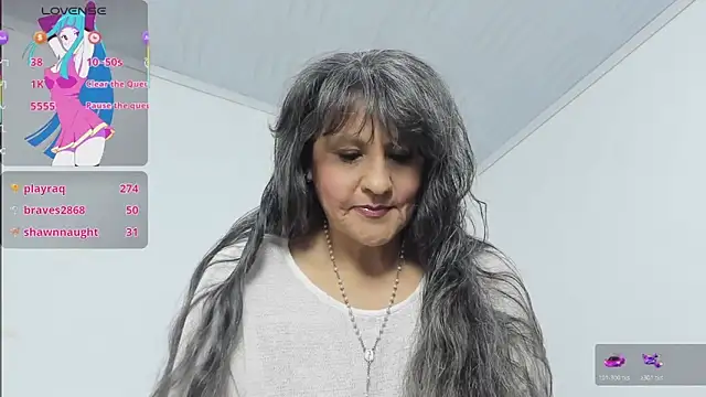 merlyna_goldens webcam