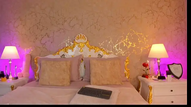 scarlettwallace - ScarlettWallace's free webcam