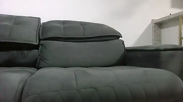 JUNINHOLEKEJR webcam