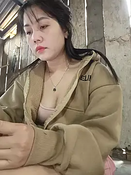 Ngocmai_lazdy webcam