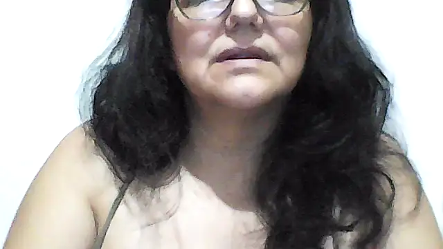 kassandra02 - Kassandra02's free webcam