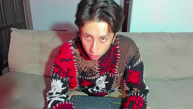 cirosky_elchicopolla webcam