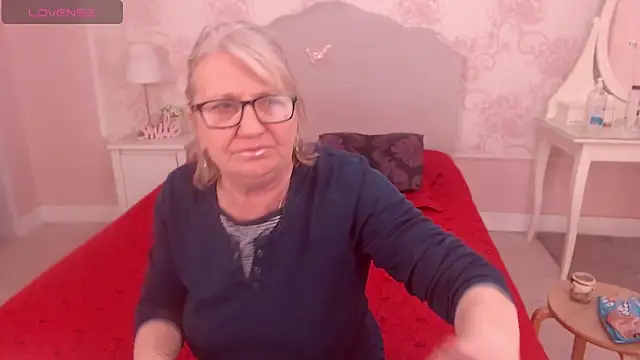 ladyalana - LadyAlana's free webcam - UK Sex Cams