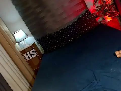 yan2xcumsalotxx webcam