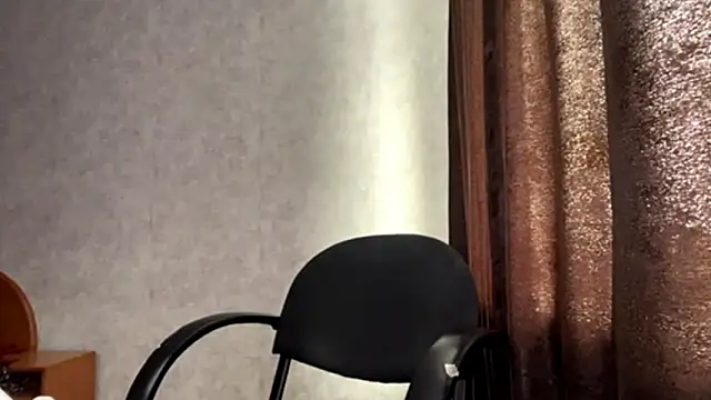 foxieflare (F teen) - Show outfit