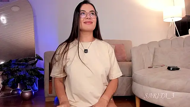 sarita_3 - Sarita_3's free webcam