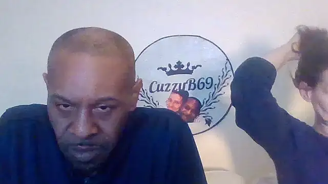 CuzzyB69 webcam