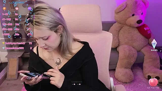 kurochan420 - KuroChan420's free webcam