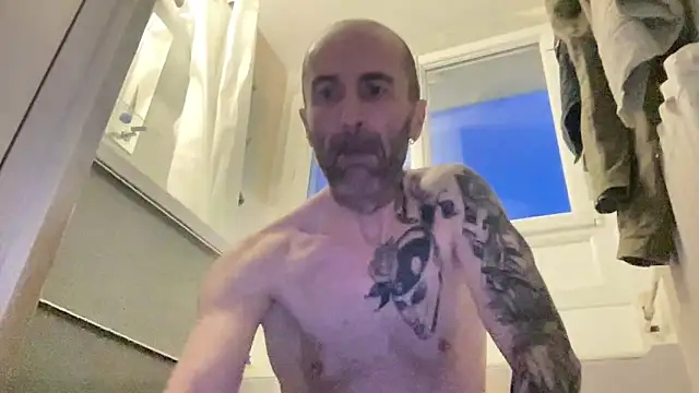 slave44nantes webcam