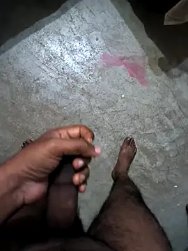 Bull_For_Cuckold_Realmeet webcam