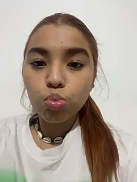 baddieasiantv webcam