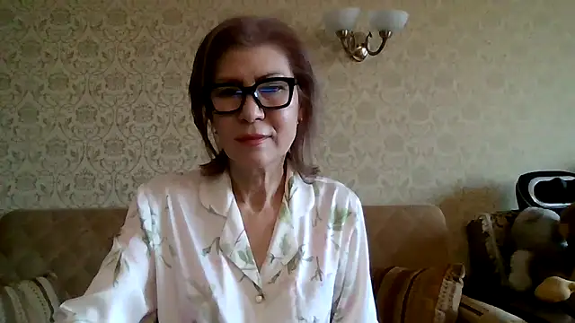 Elegant00Lady webcam