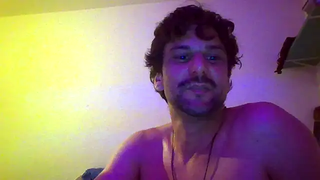 buenocouple - Buenocouple's free webcam - UK Sex Cams