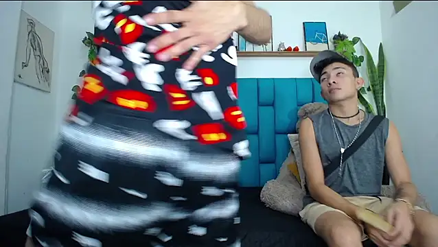 Hot_Boys_Latinos_X webcam