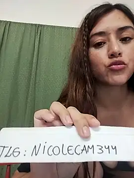 Nicole3444 webcam