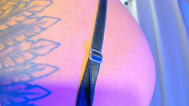 mariamrivera_ - MariamRivera_'s free webcam - UK Sex Cams