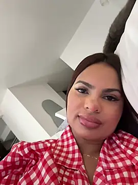 Irina_Velvett webcam