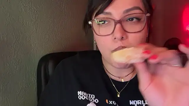 Pumpkin_bunny webcam