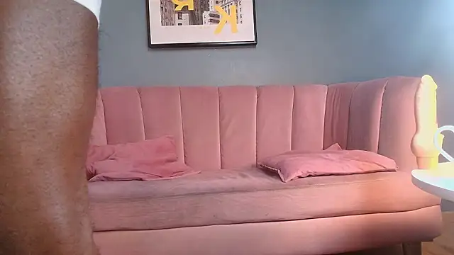 bro_friends Live Webcam on Stripchat