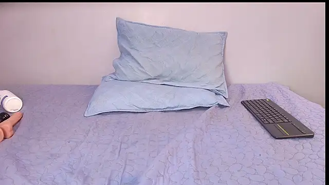 melany_roberts_ webcam