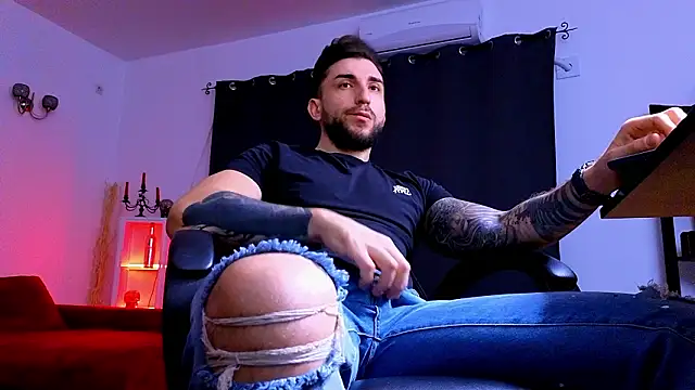 mightyaaron66 (M young) - 𖤐🔥 parTy Time ,House parTy  !  💨𖤐