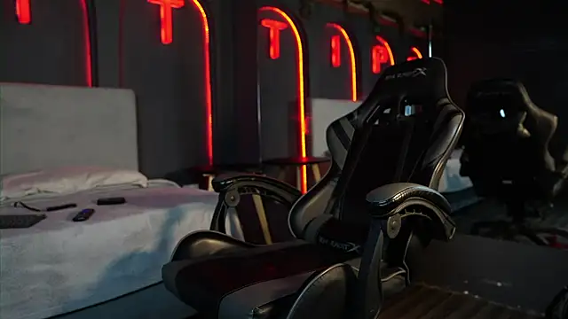 austin_bolt (M young) - BIG CUM