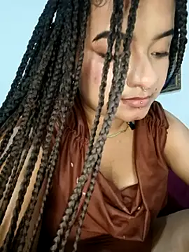 tina_tinitaa - Tina_tinitaa's free webcam