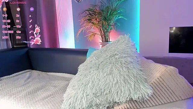 megan_inked - Megan_inked's free webcam