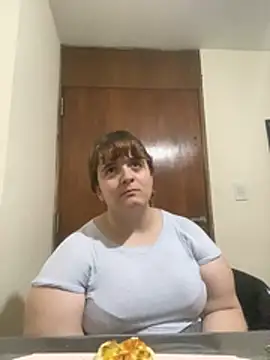 bombon_ok - Bombon_ok's free webcam