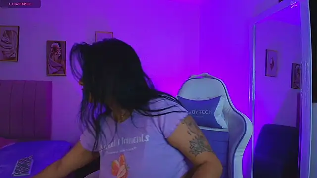 mei_kora - Mei_kora's free webcam