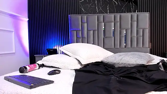 Sienarosewood webcam