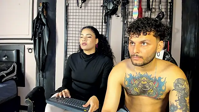 Twisted_Fantasy webcam