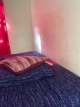 Webcam Model (Lady-Amina)  is live.Free join now!