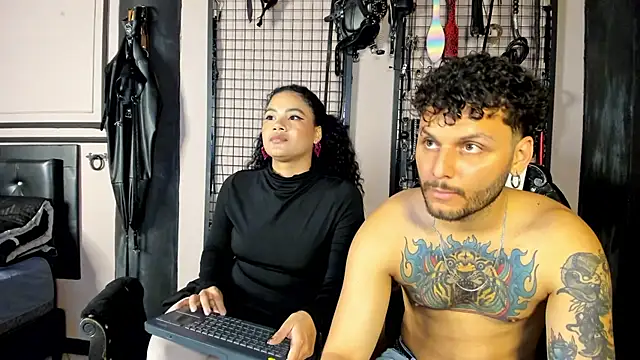 Twisted_Fantasy webcam