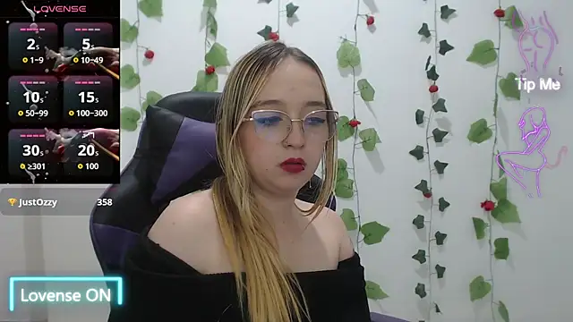 Liaroberts1 webcam