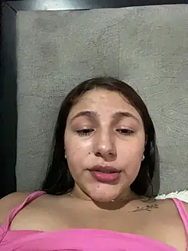 Webcam Model (Emily_milk_1)  is live.Free join now!