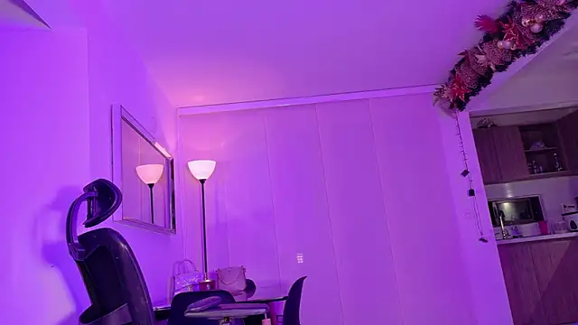 ScarletThompsonx webcam