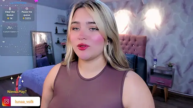 luna_volk_ - Luna_volk_'s free webcam - UK Sex Cams