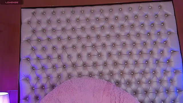 Ashanti_Moreno webcam