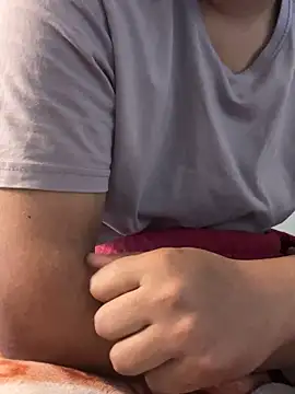 ur_crazybrother webcam