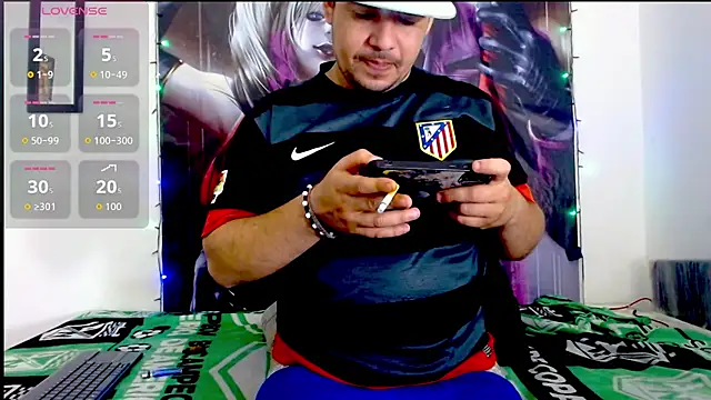 smith_hot29 - Smith_hot29's free webcam - UK Sex Cams