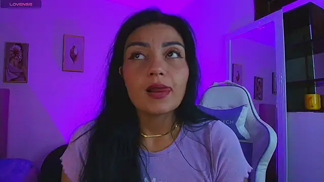 mei_kora - Mei_kora's free webcam