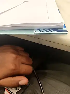 hotboy43339 - Hotboy43339's free webcam - UK Sex Cams