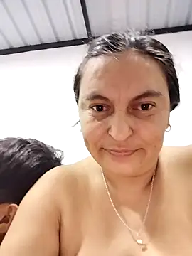 Horny-Mommy-Dirty webcam