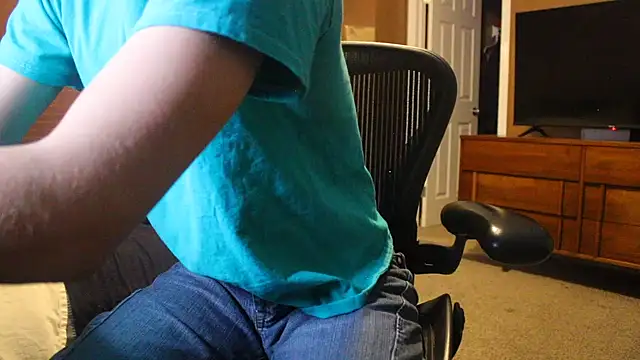 jjjjjfive - Jjjjjfive's free webcam - UK Sex Cams