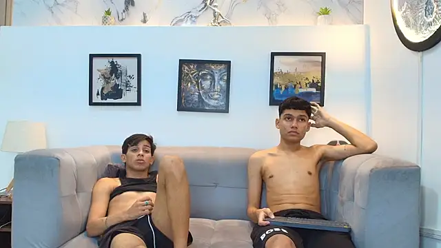 AVENGER_BOYS2026 webcam