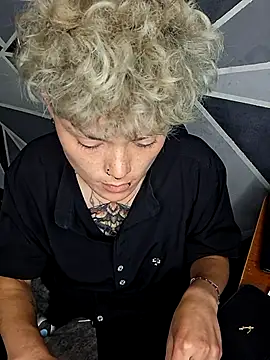 megan_cr - Megan_cr's free webcam - UK Sex Cams