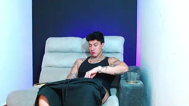 JUSTIN_FULLER1 webcam