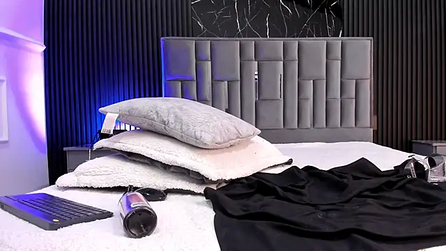 Sienarosewood webcam